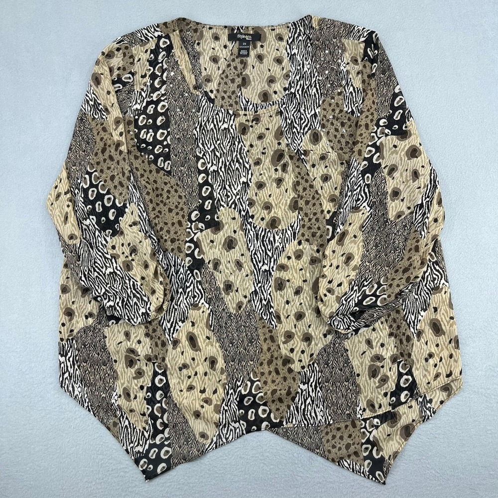Style & Co Woman 2X Animal Print Patchwork Blouse Sharkbite Hem Rhinestone Tan